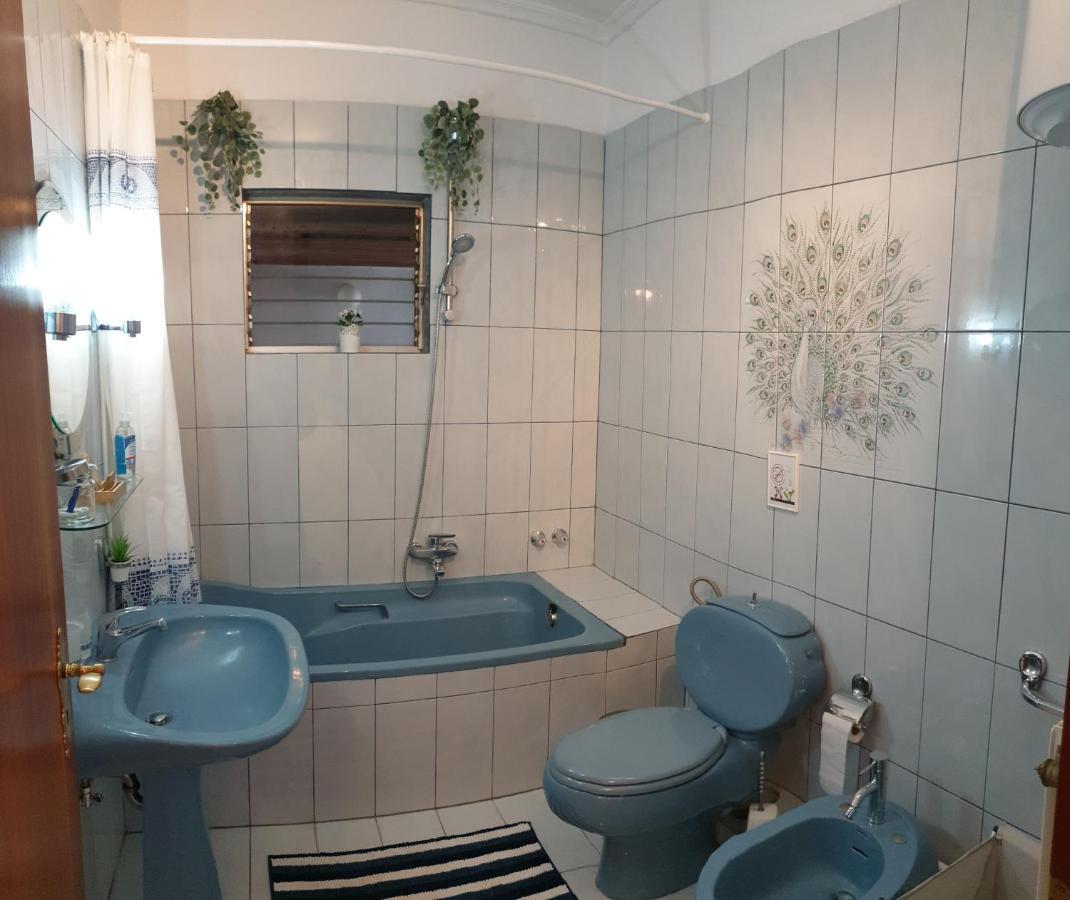 Cozy 3 Bedroom Apartment Kerkíni Buitenkant foto
